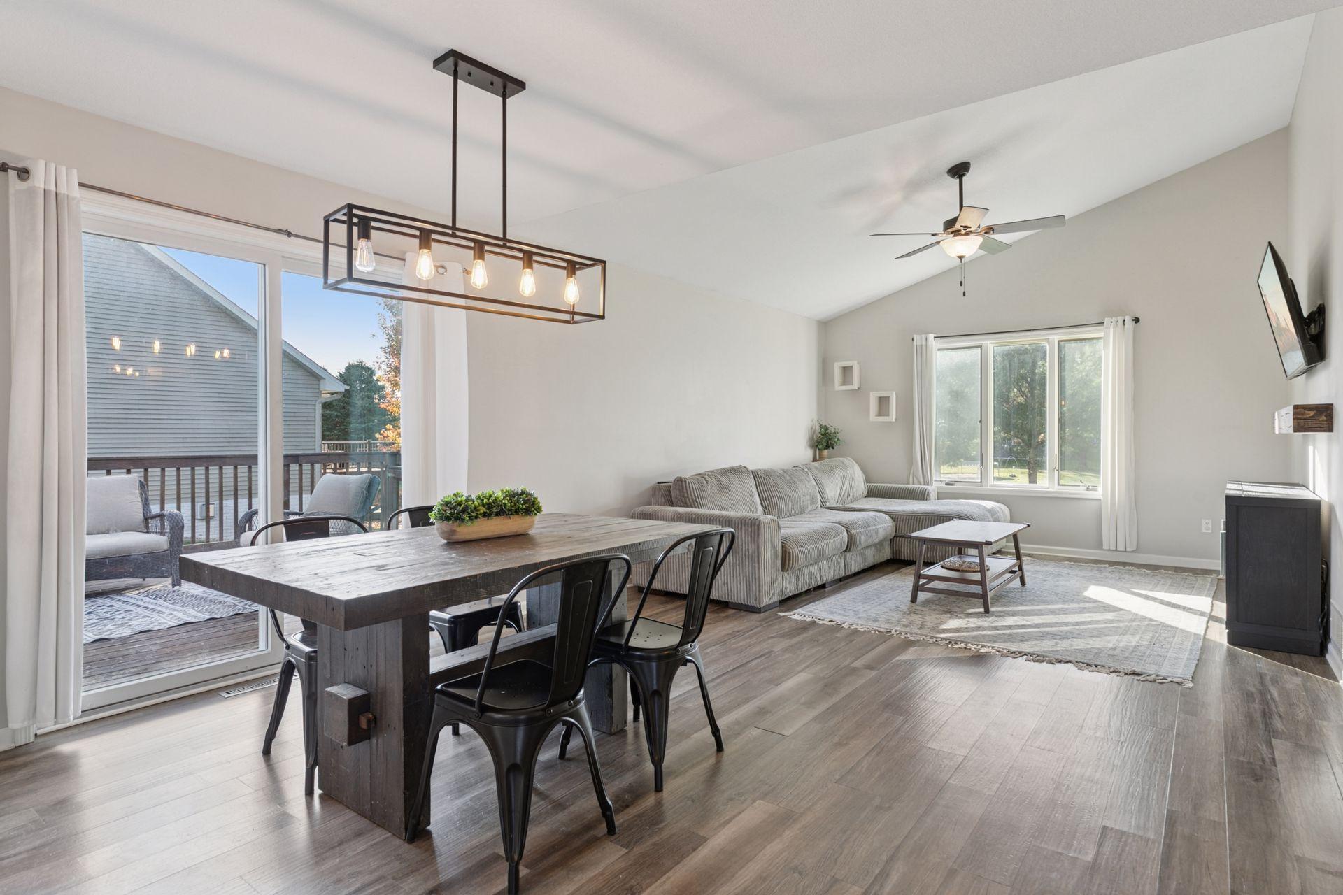 1325 Island View Drive