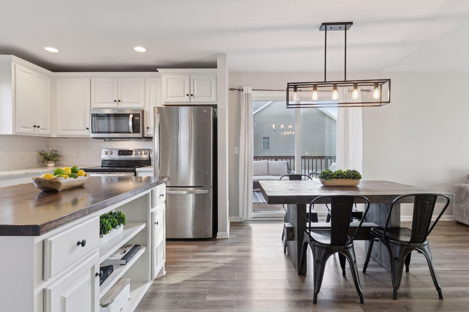 1325 Island View Drive