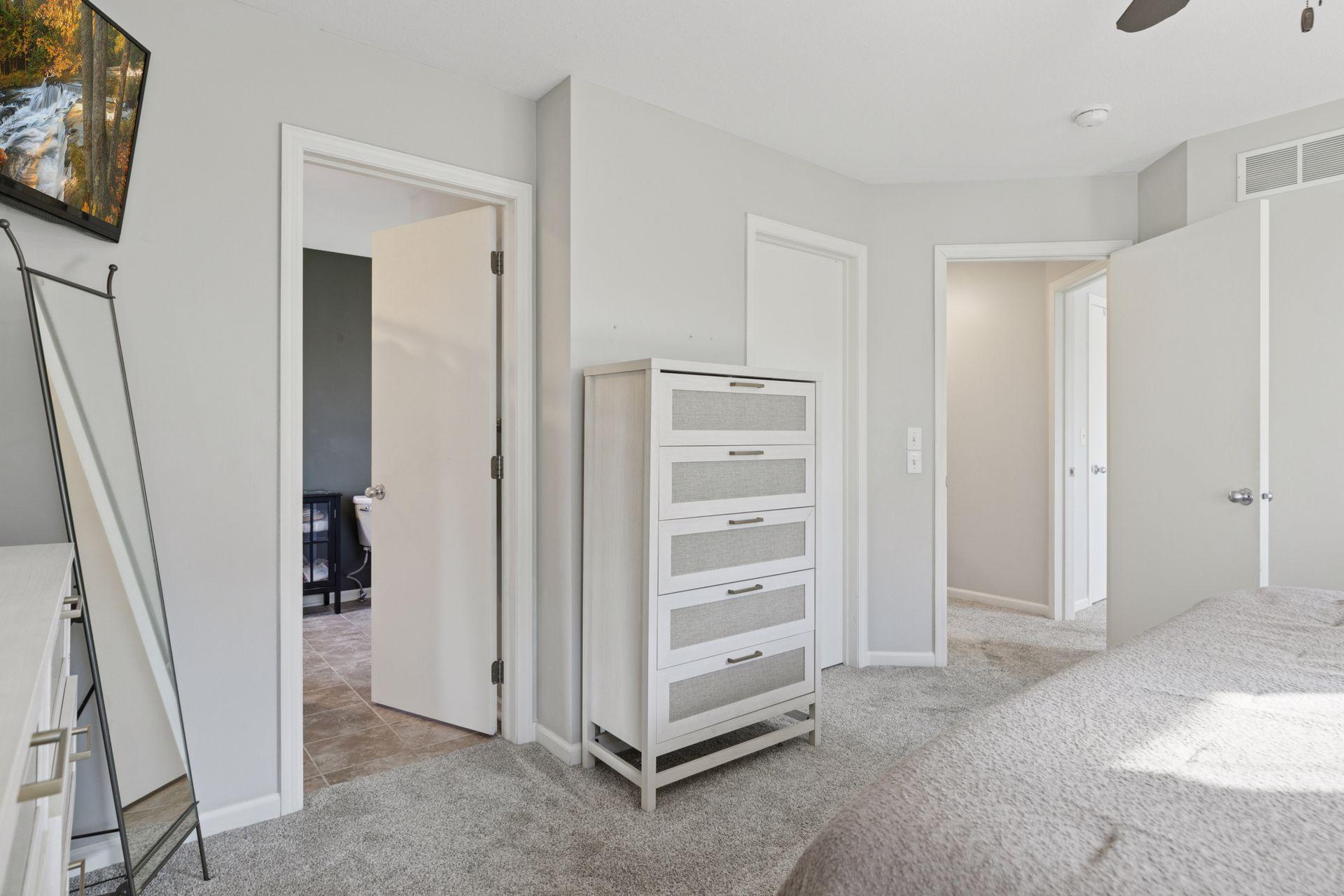 1325 Island View Drive