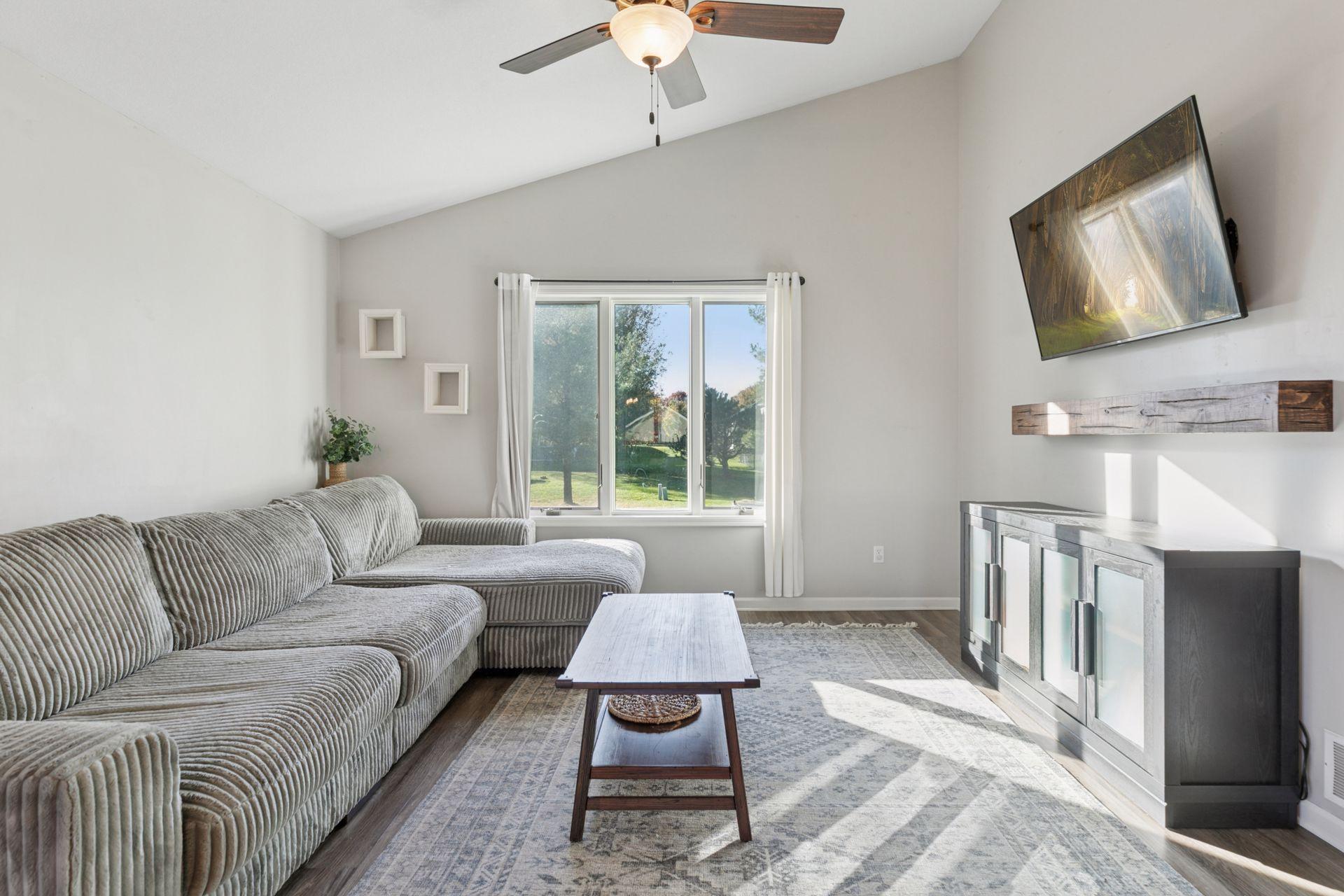 1325 Island View Drive