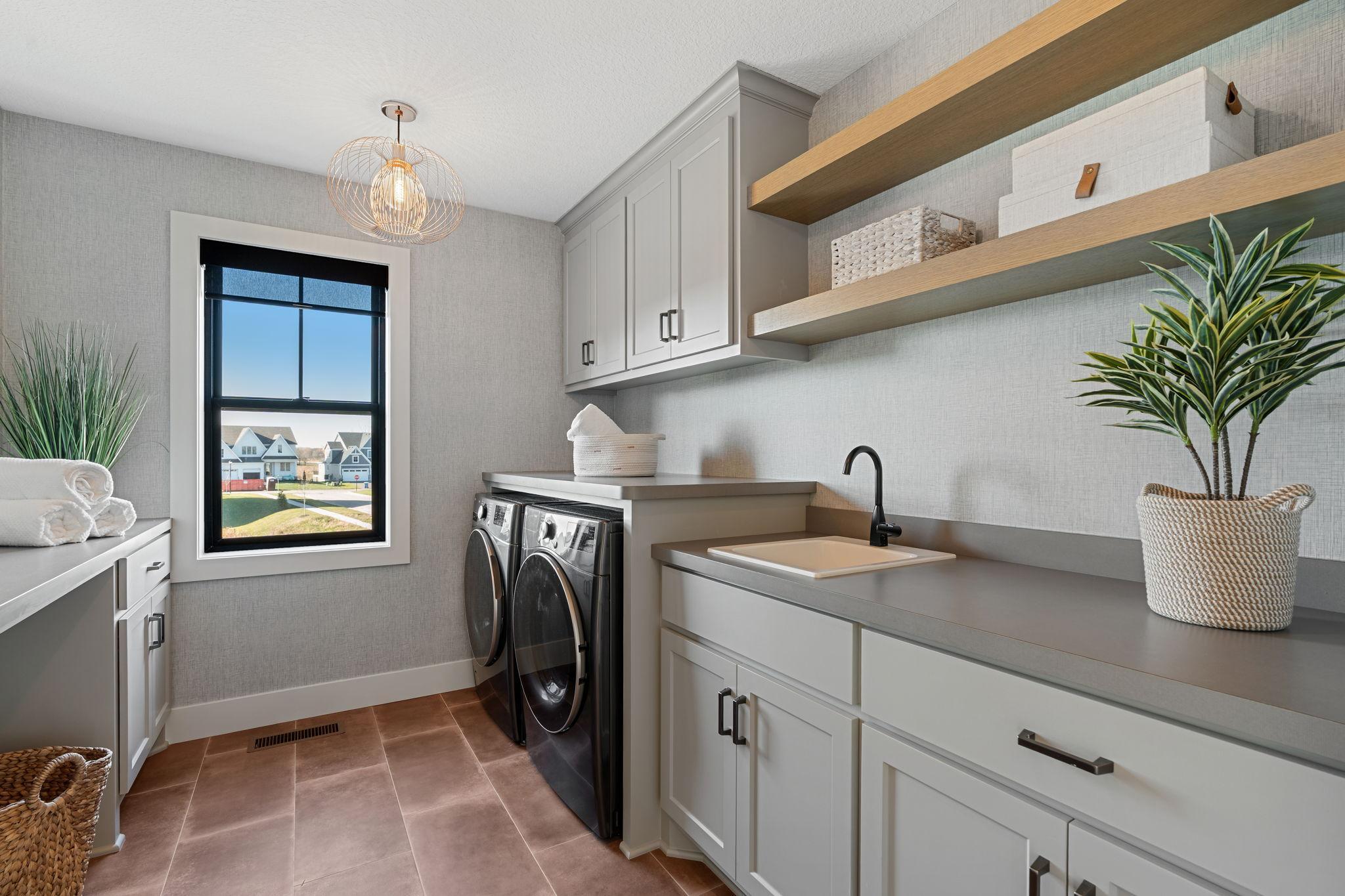 1979 Leaping Deer Circle