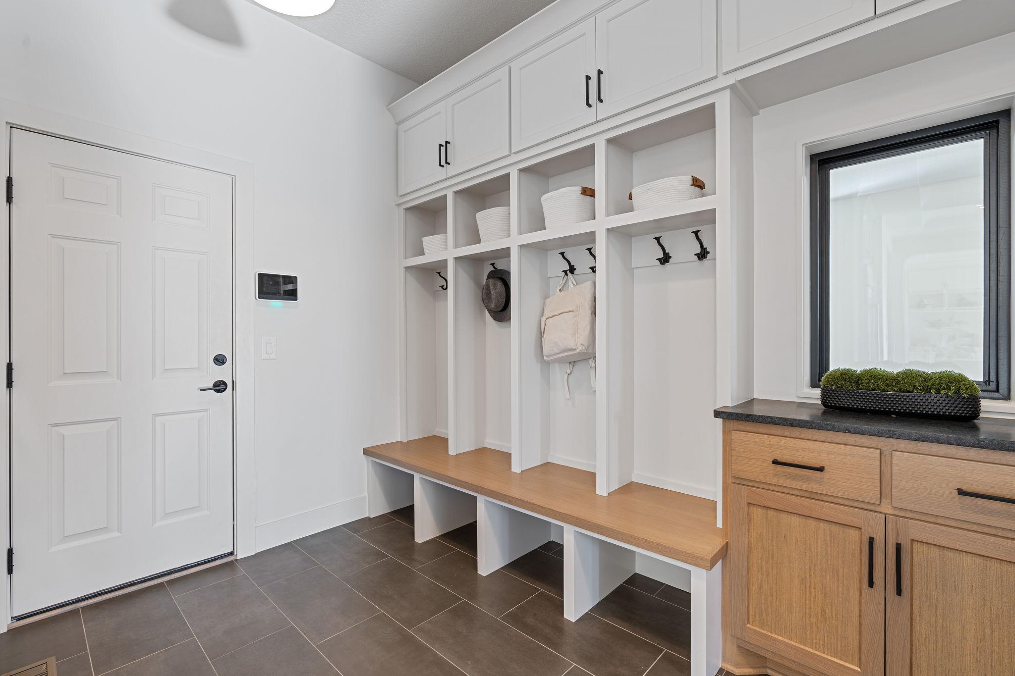 1979 Leaping Deer Circle