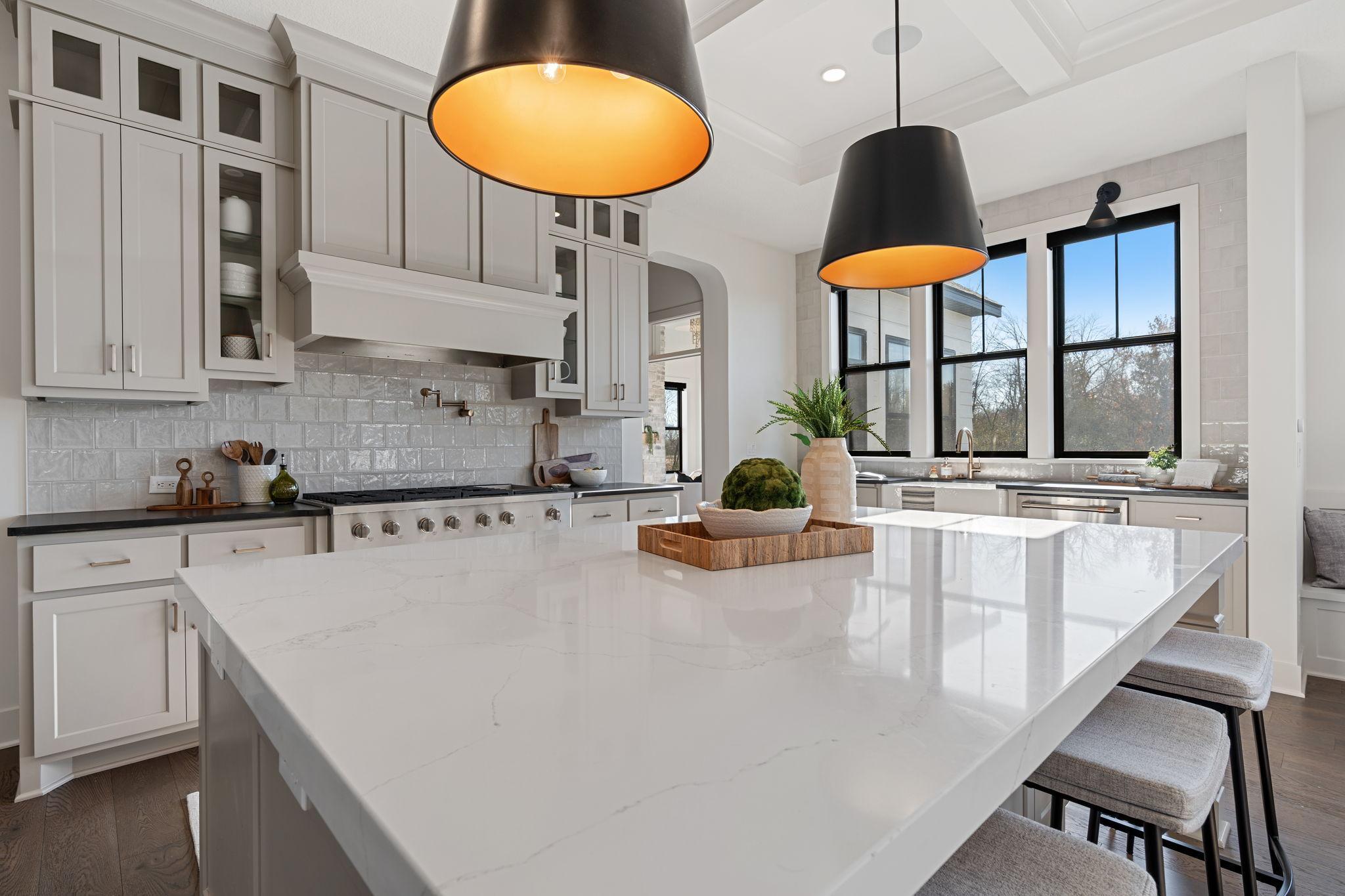 1979 Leaping Deer Circle