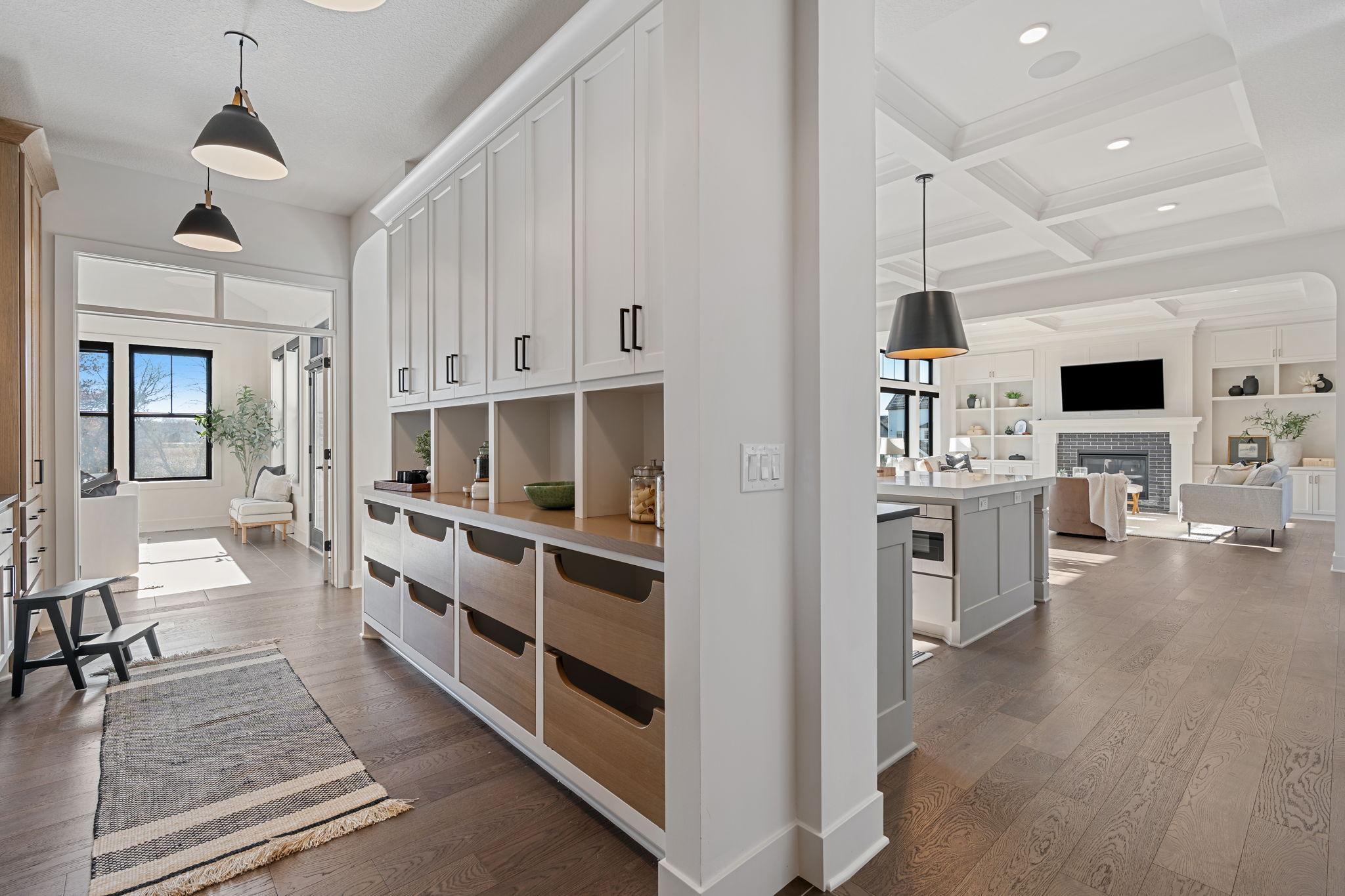 1979 Leaping Deer Circle