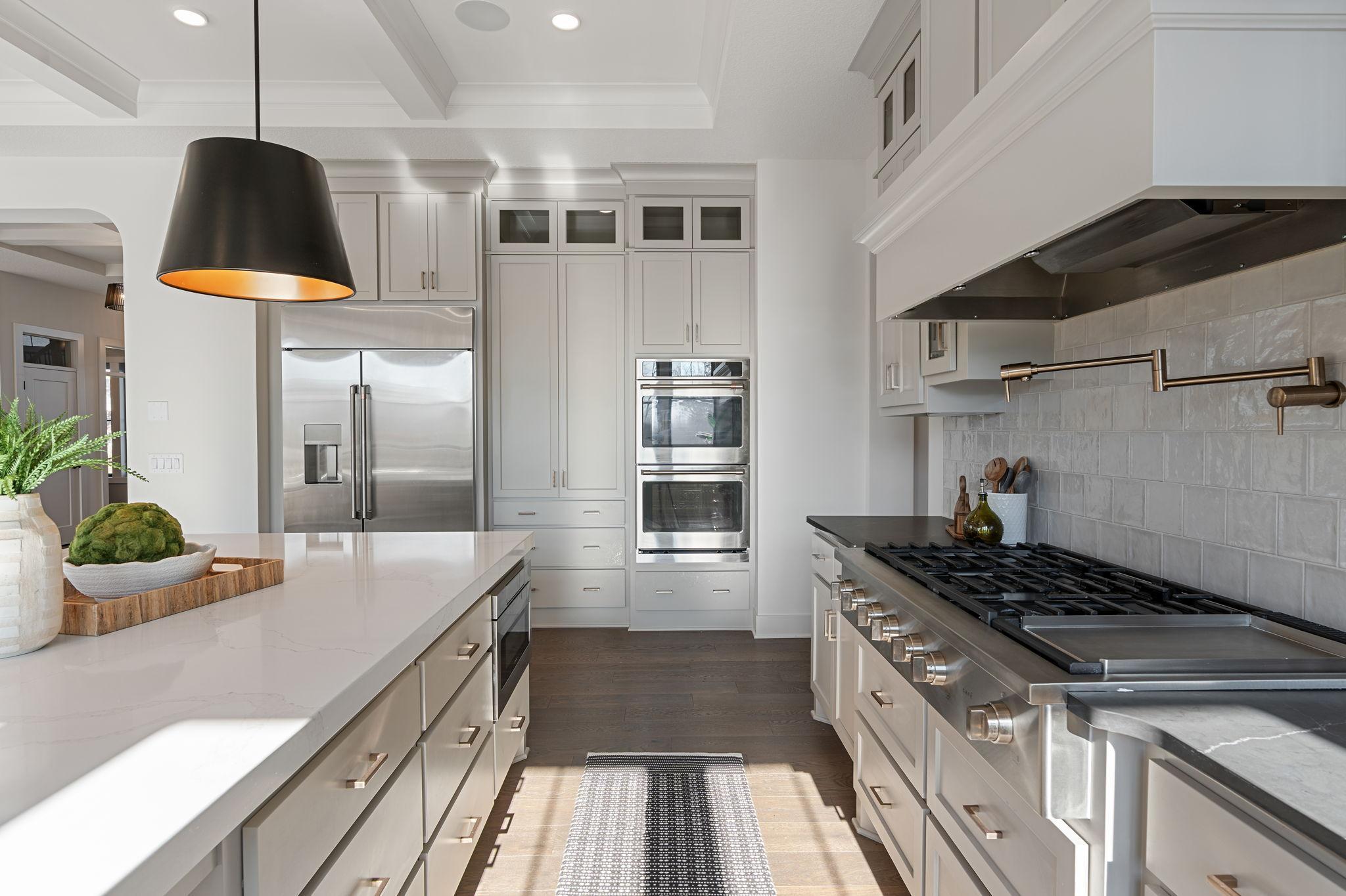 1979 Leaping Deer Circle