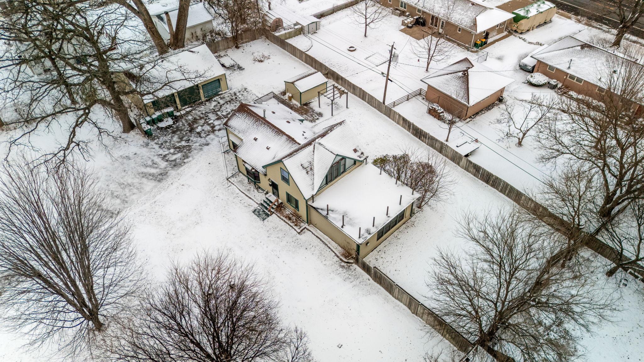 5818 Emerson Avenue N