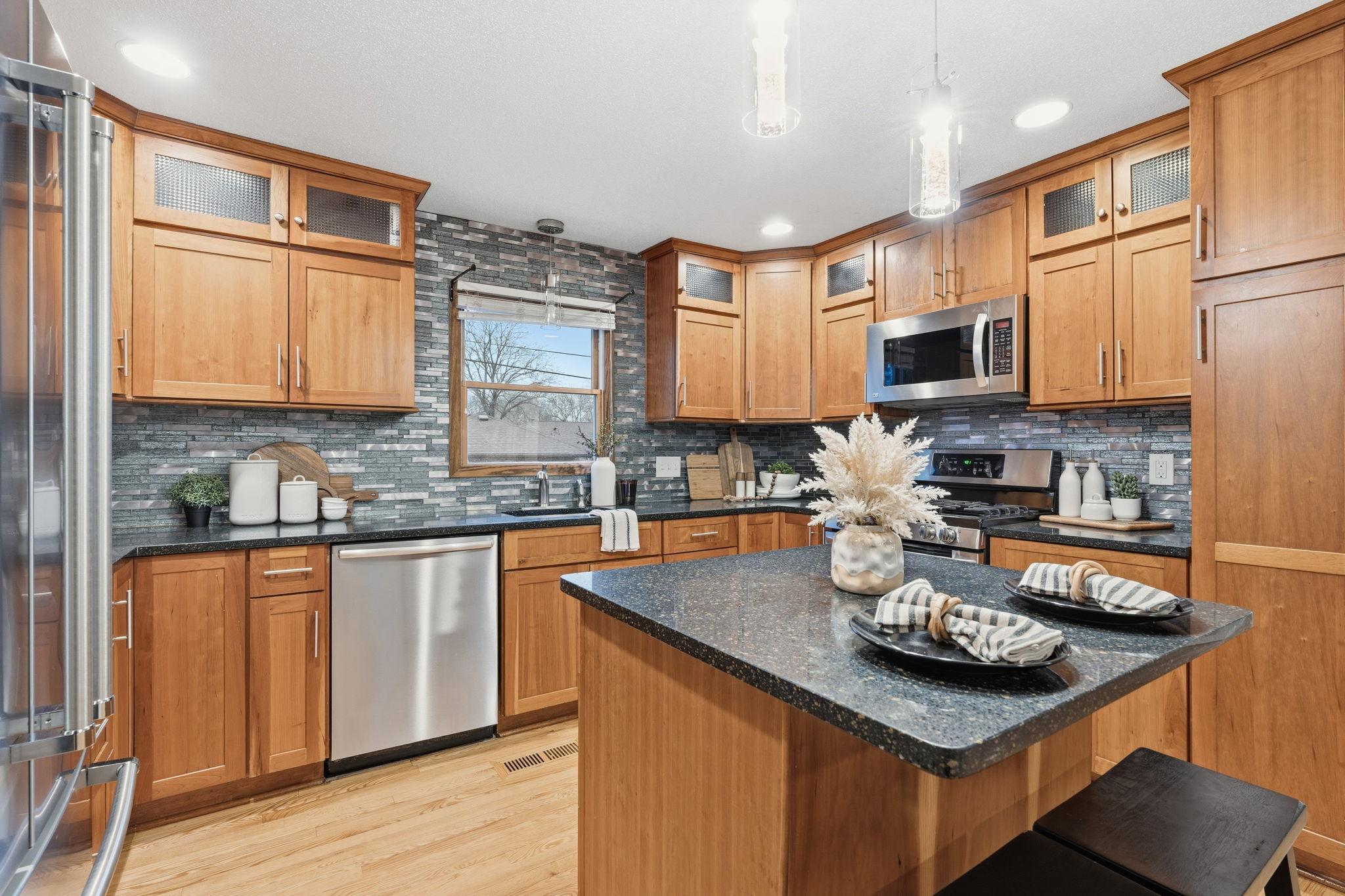 5818 Emerson Avenue N