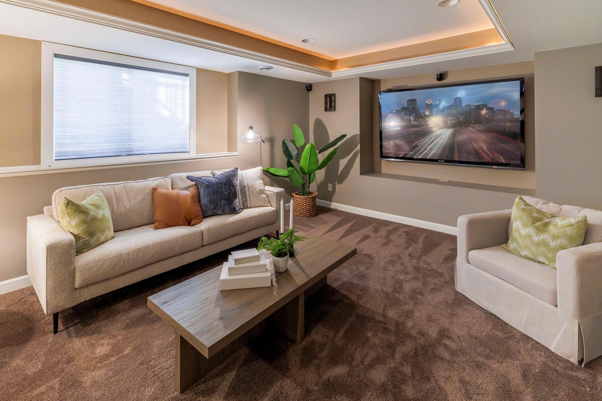 9807 Almond Avenue N