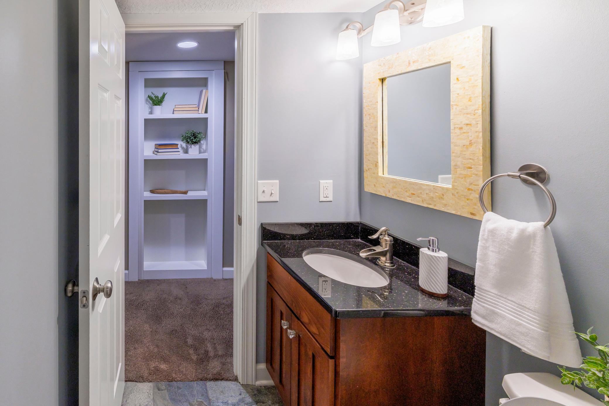 9807 Almond Avenue N