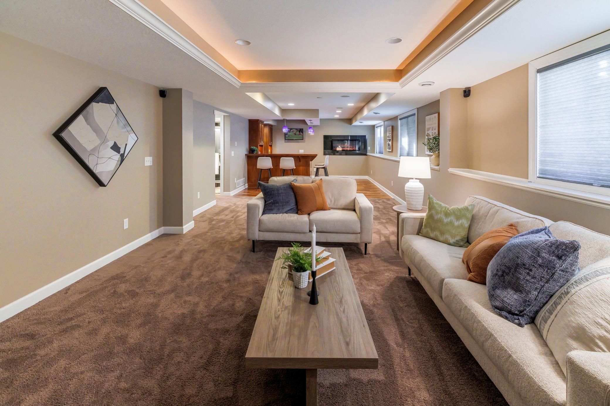 9807 Almond Avenue N