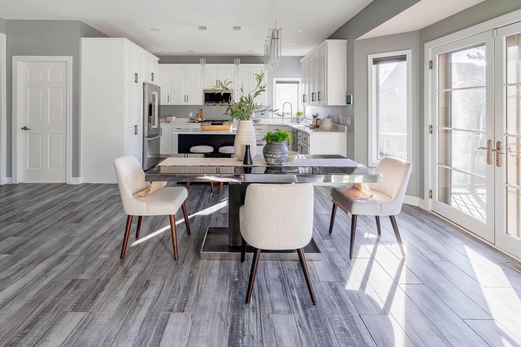 9807 Almond Avenue N