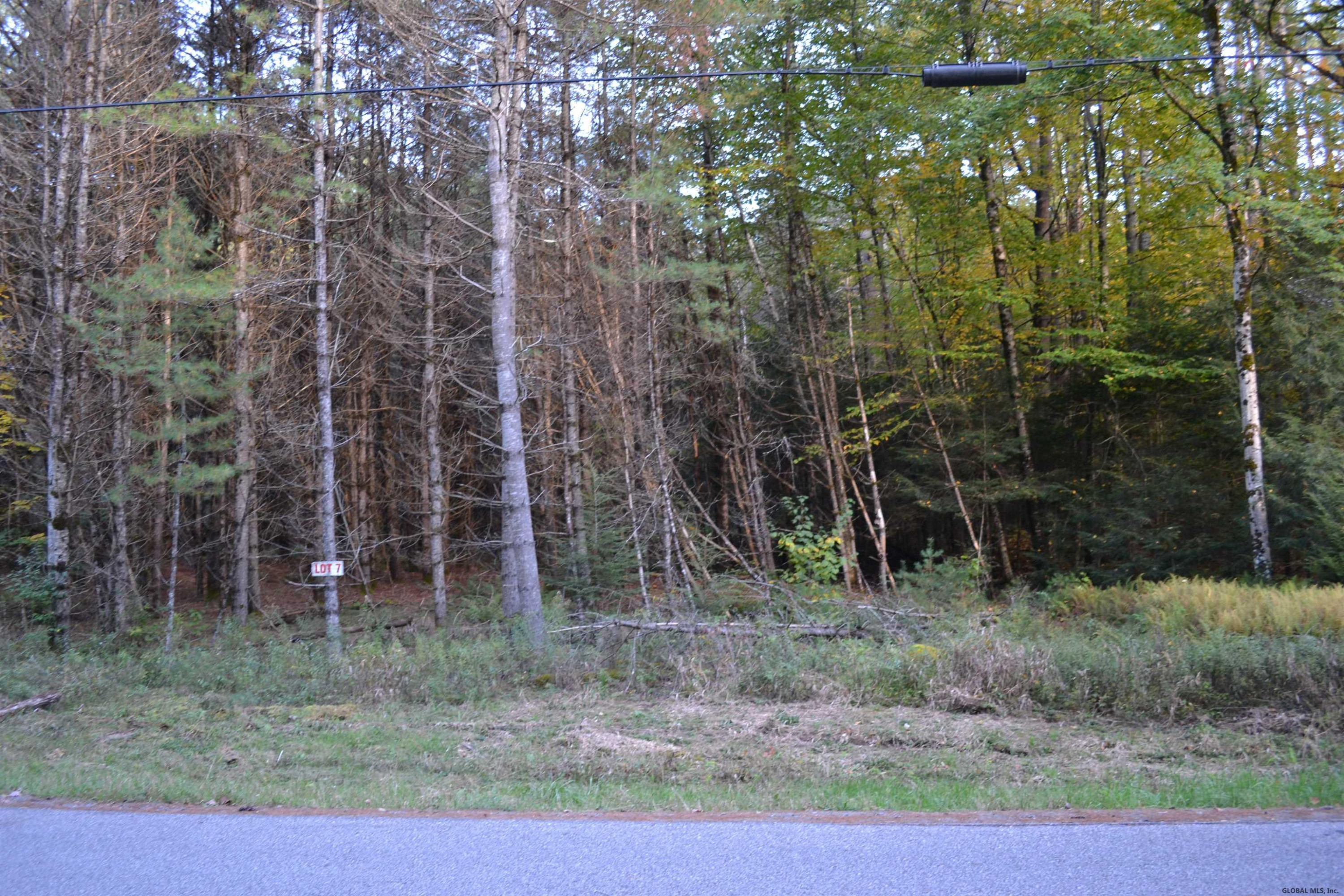 L827 HENDRICKS Road