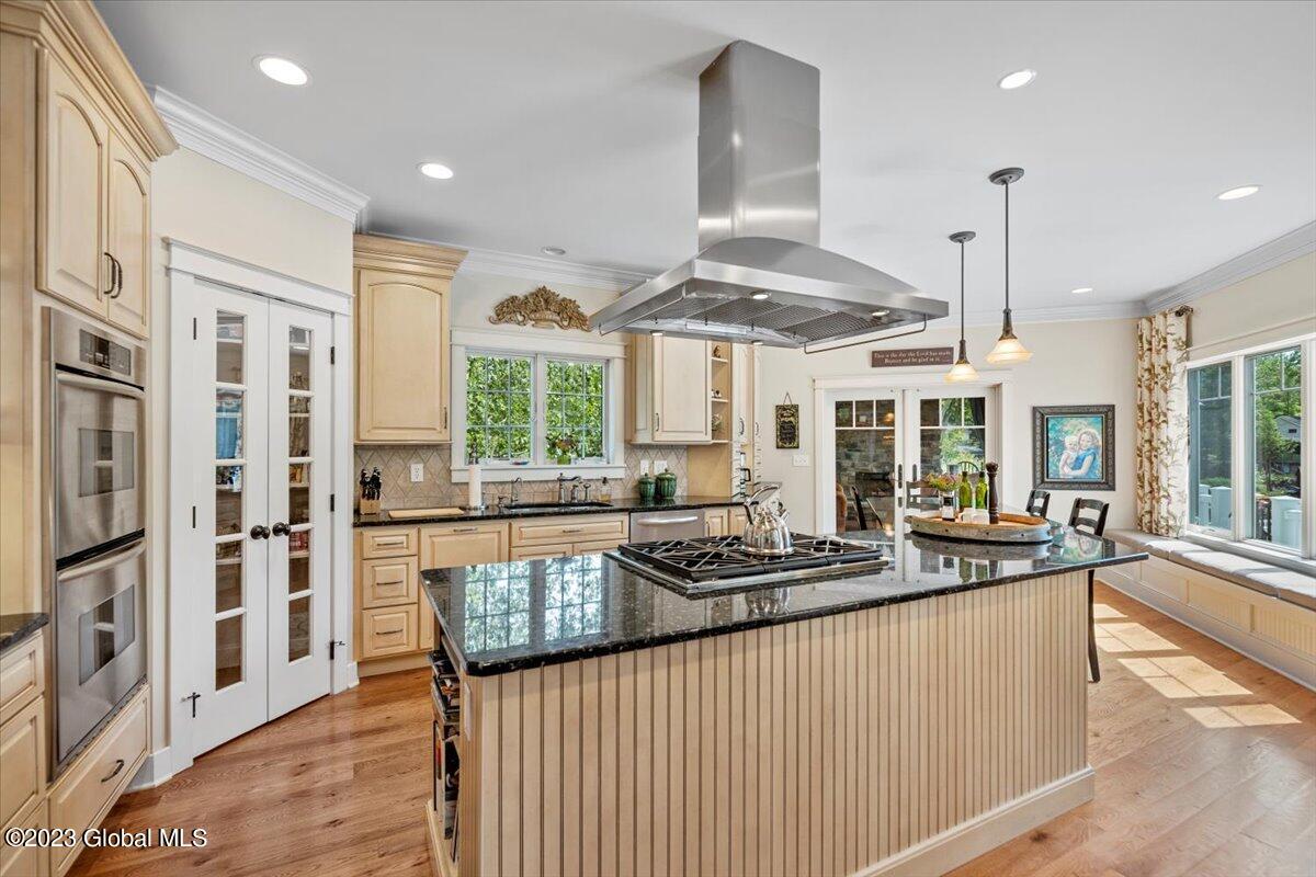3245 Baker Lane