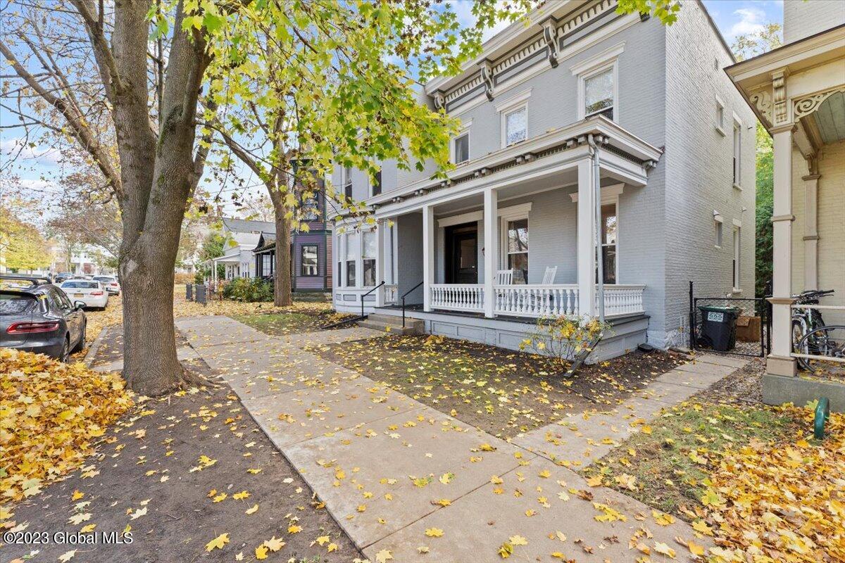 48 Franklin Street
