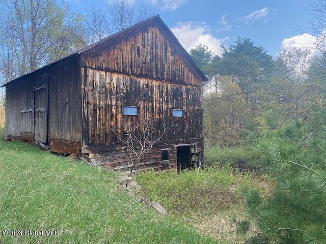 1550 Bay Road