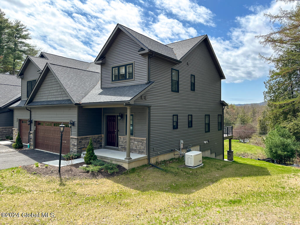 9 Hill Crest Lane, 3