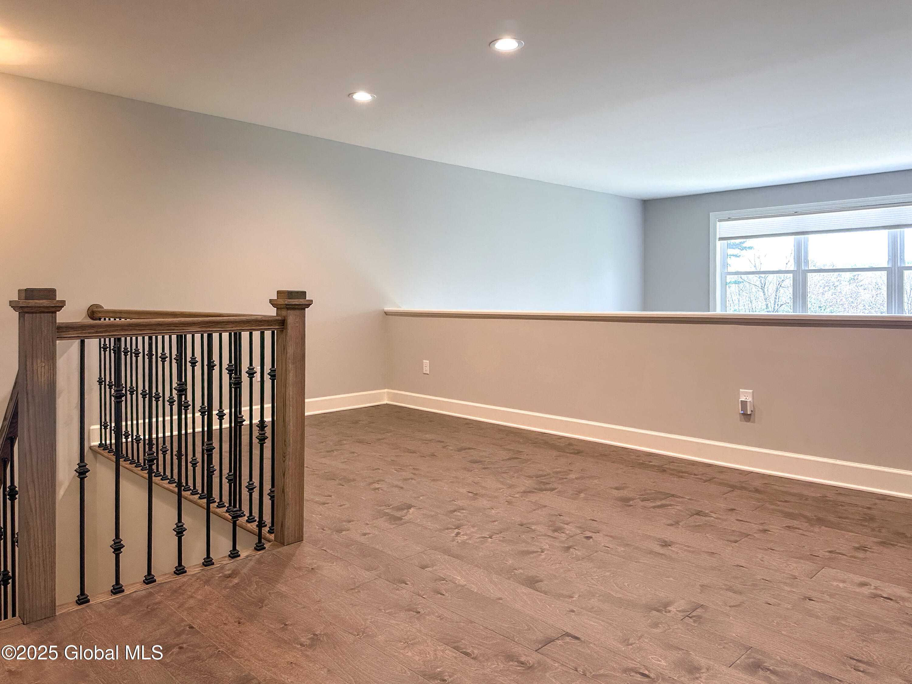 9 Hill Crest Lane, 3