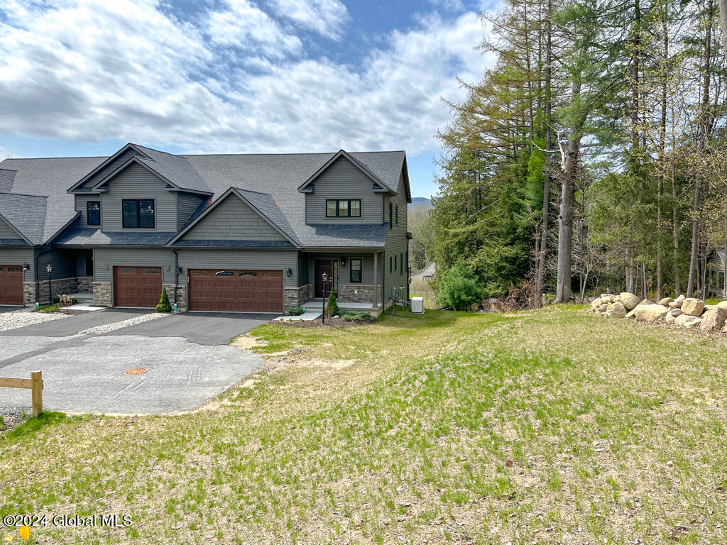 9 Hill Crest Lane, 3