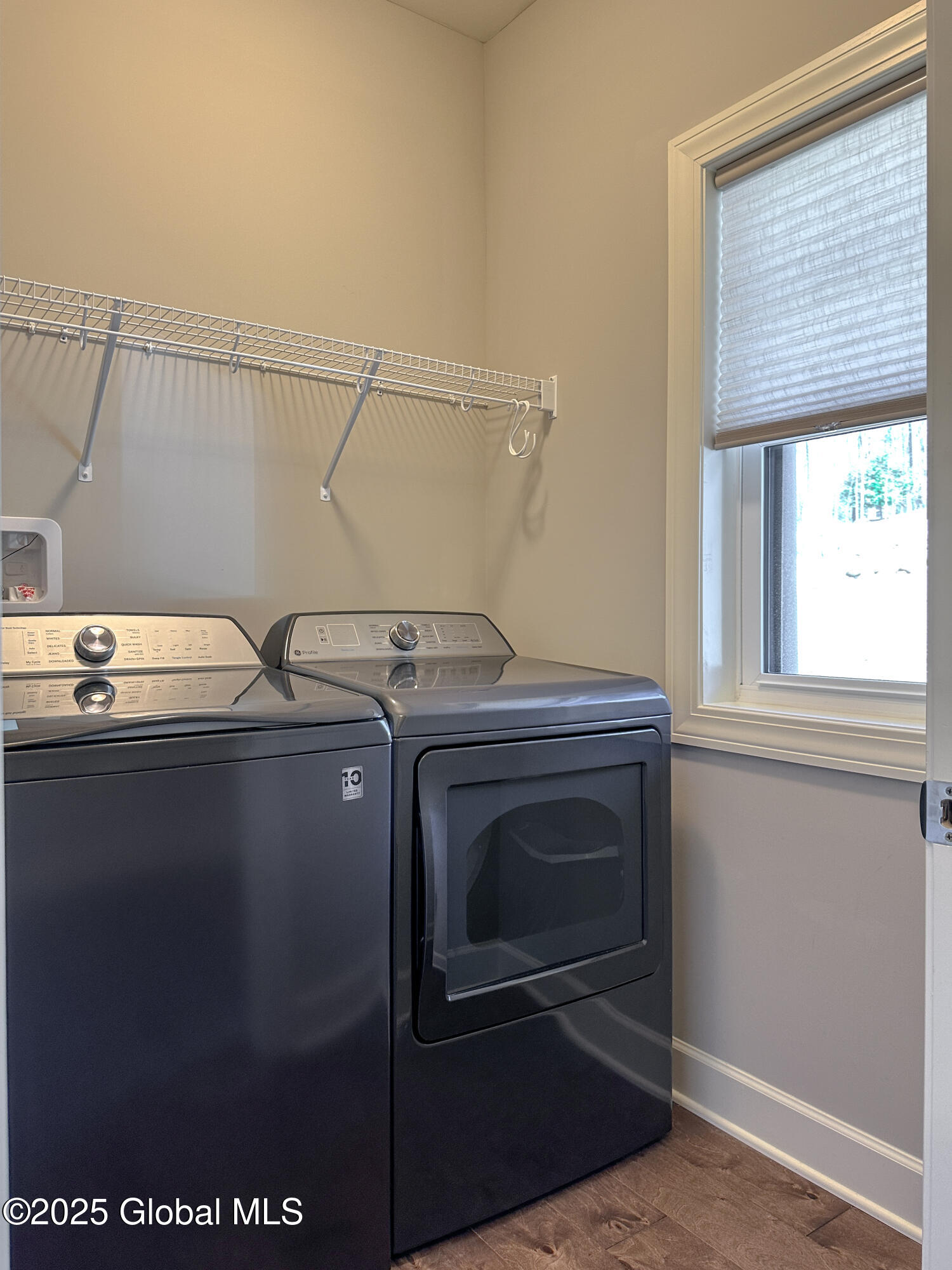 9 Hill Crest Lane, 3