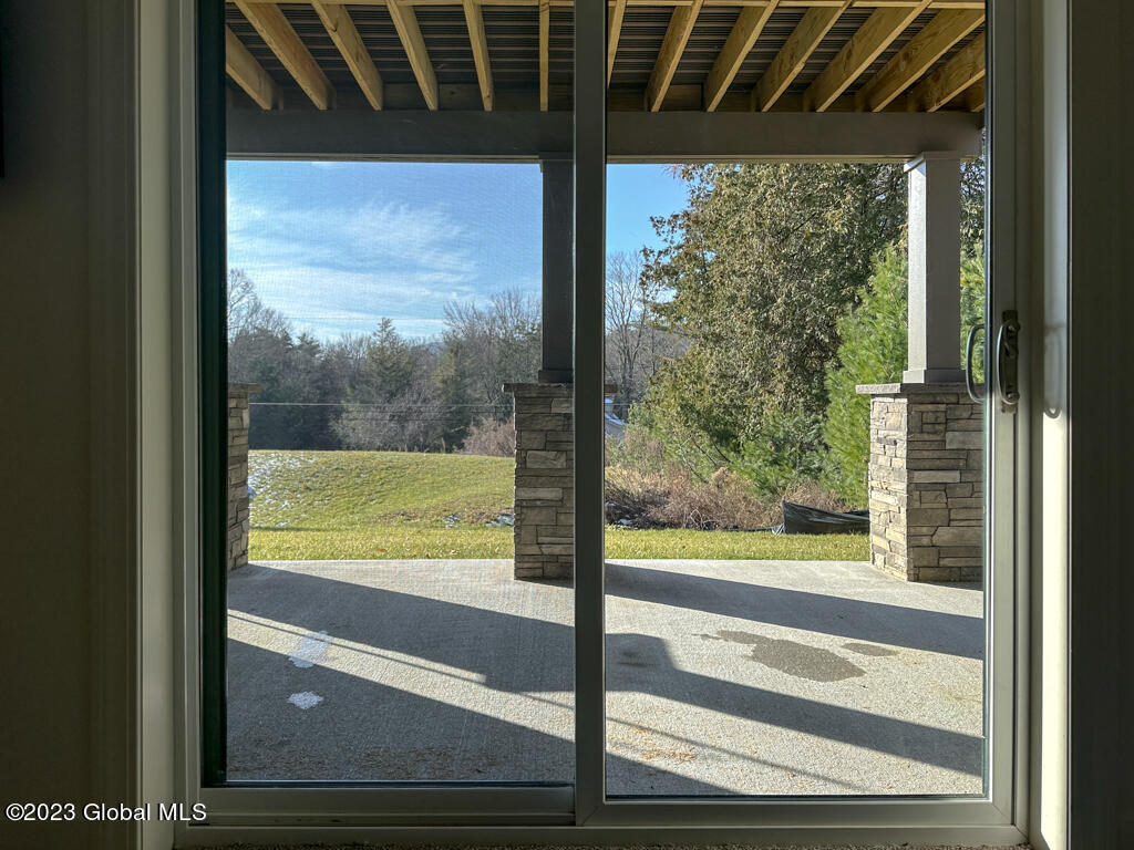 9 Hill Crest Lane, 3