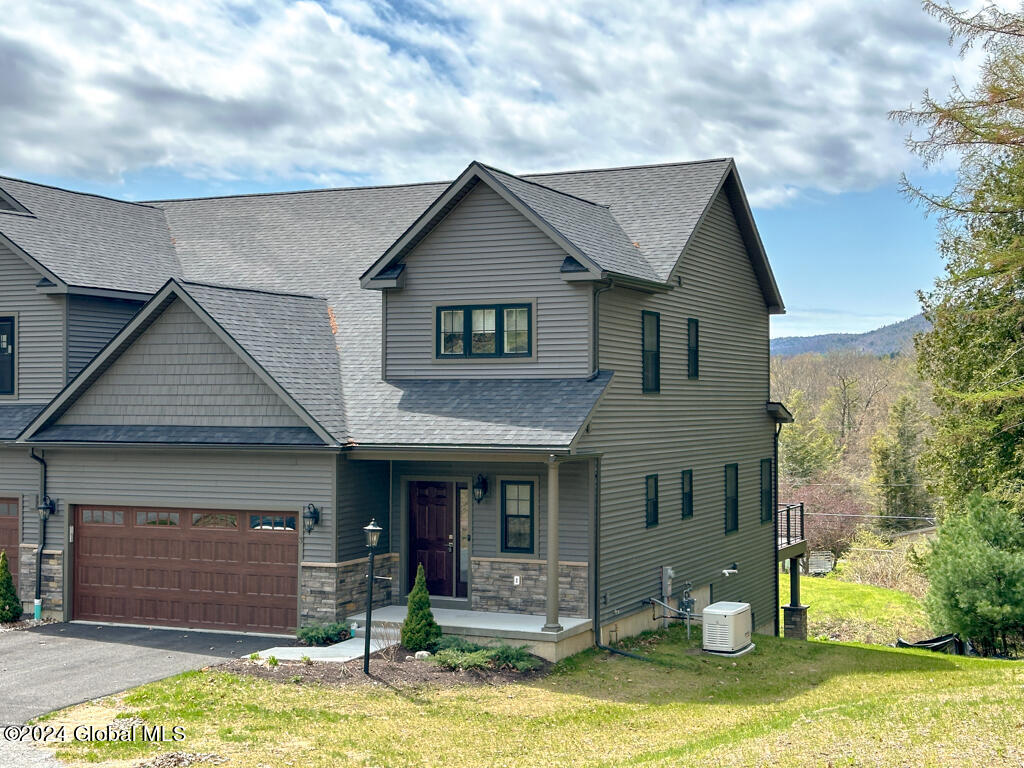 9 Hill Crest Lane, 3