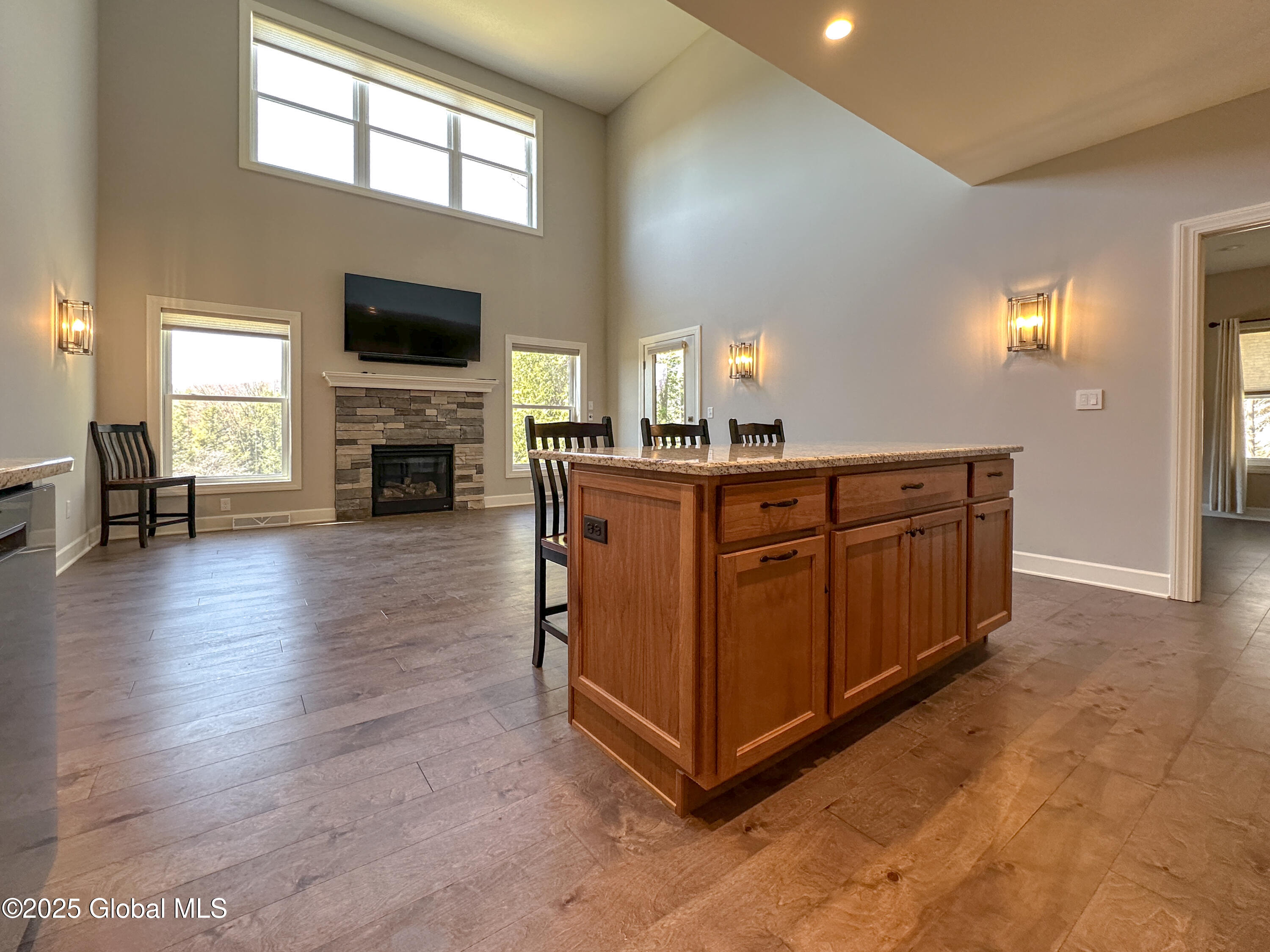 9 Hill Crest Lane, 3