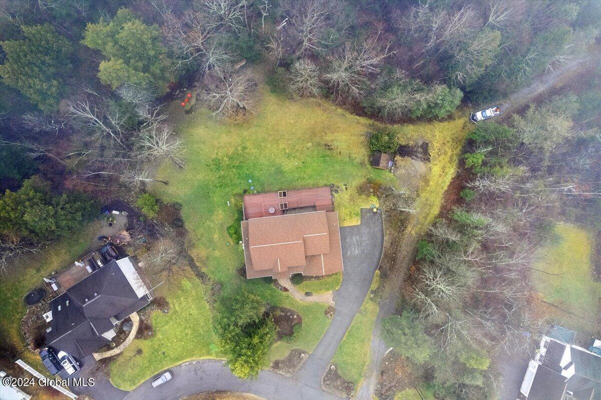 52 Sunny West Lane