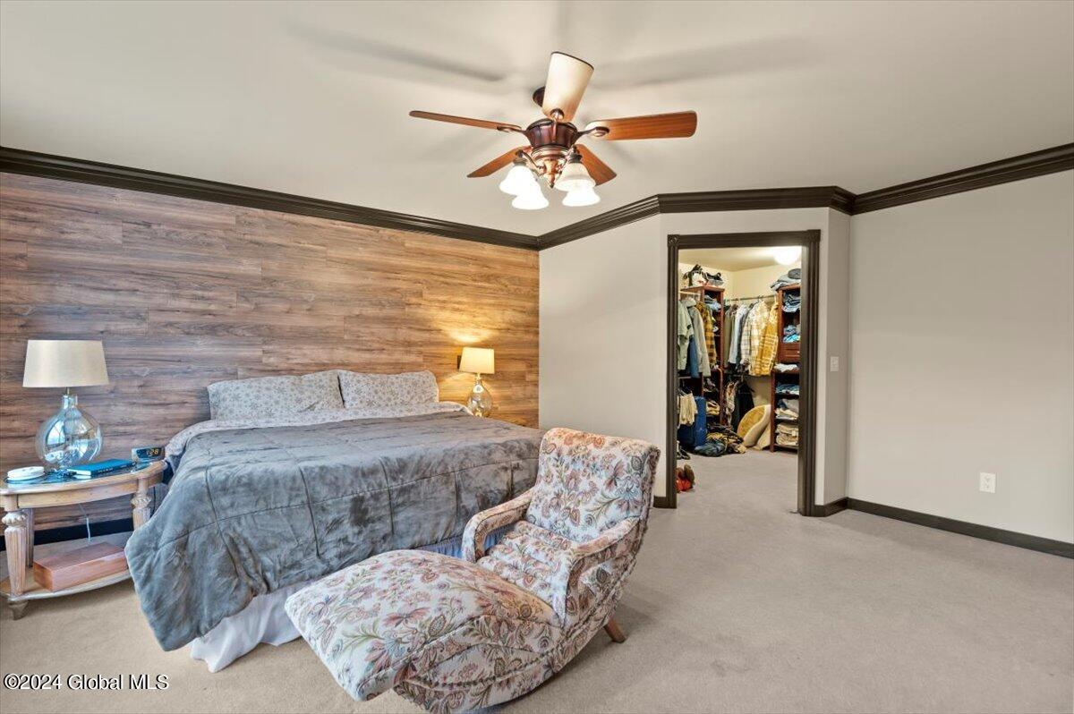 52 Sunny West Lane