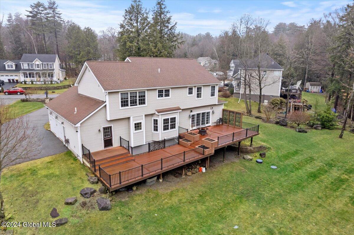 52 Sunny West Lane