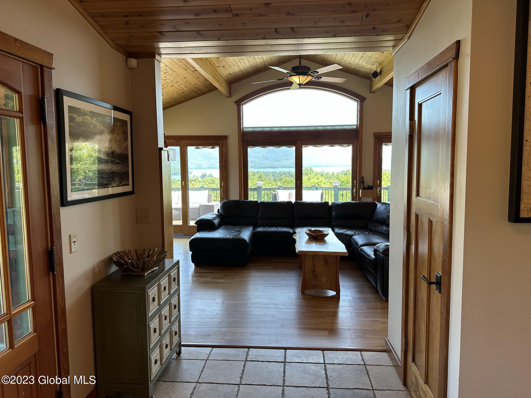 72 Mohican Heights Drive