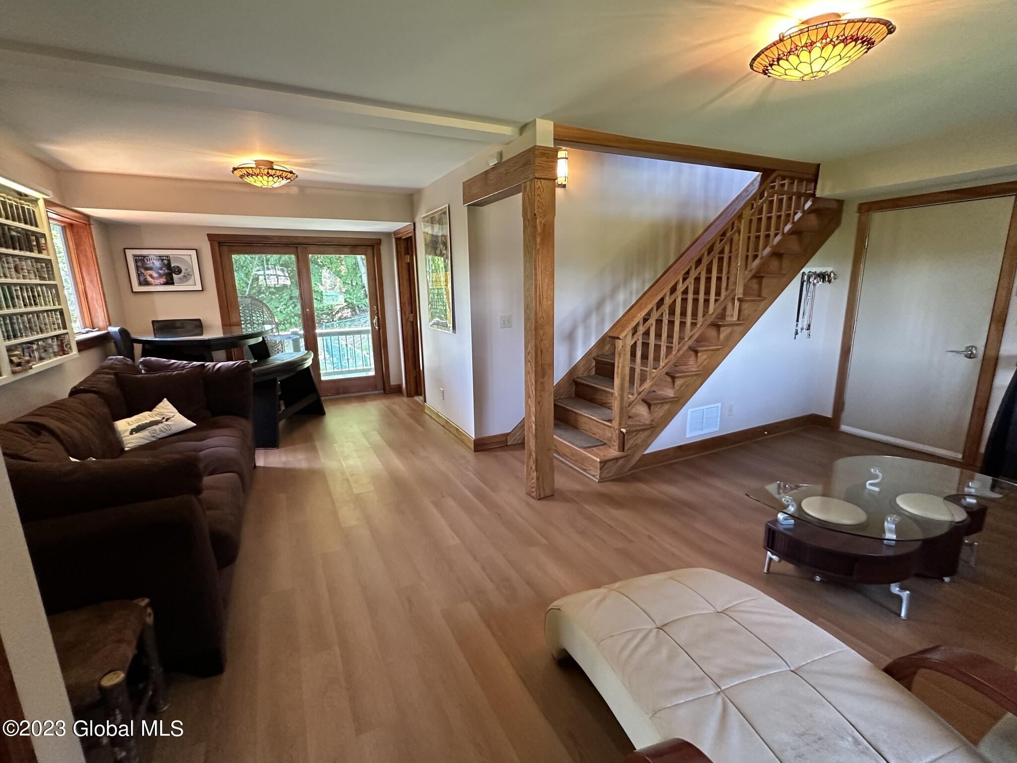 72 Mohican Heights Drive