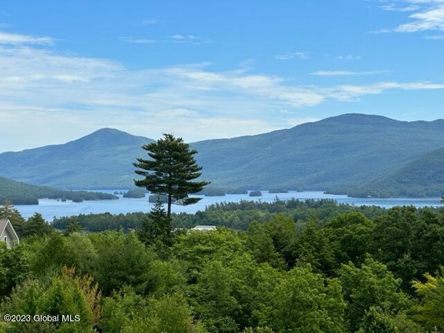 72 Mohican Heights Drive