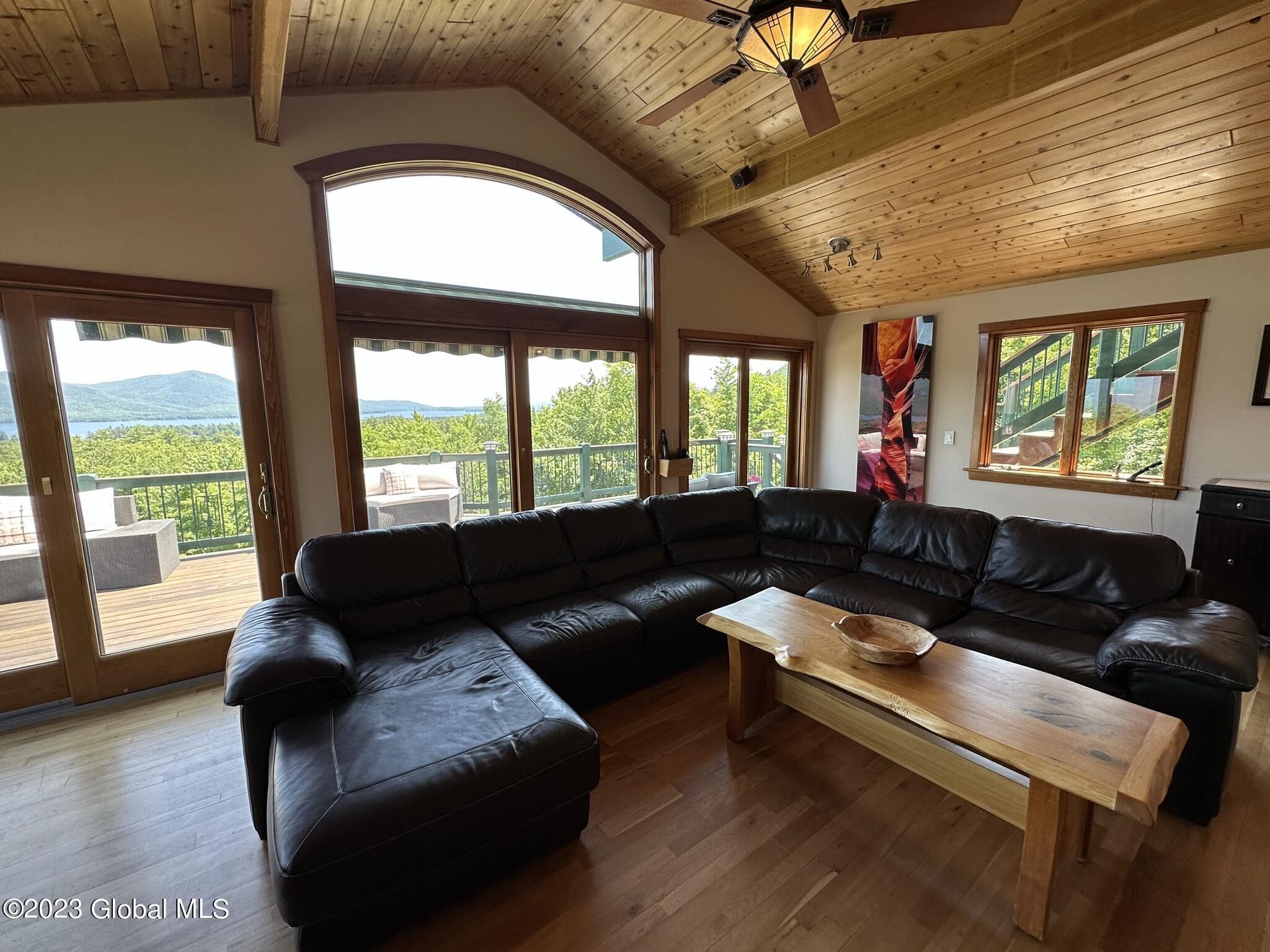 72 Mohican Heights Drive