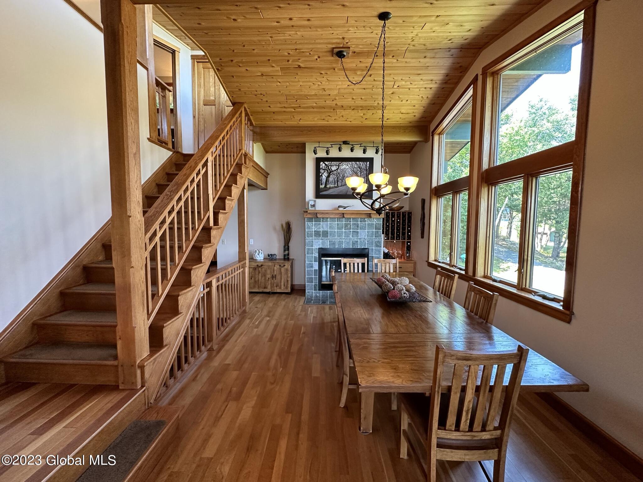 72 Mohican Heights Drive