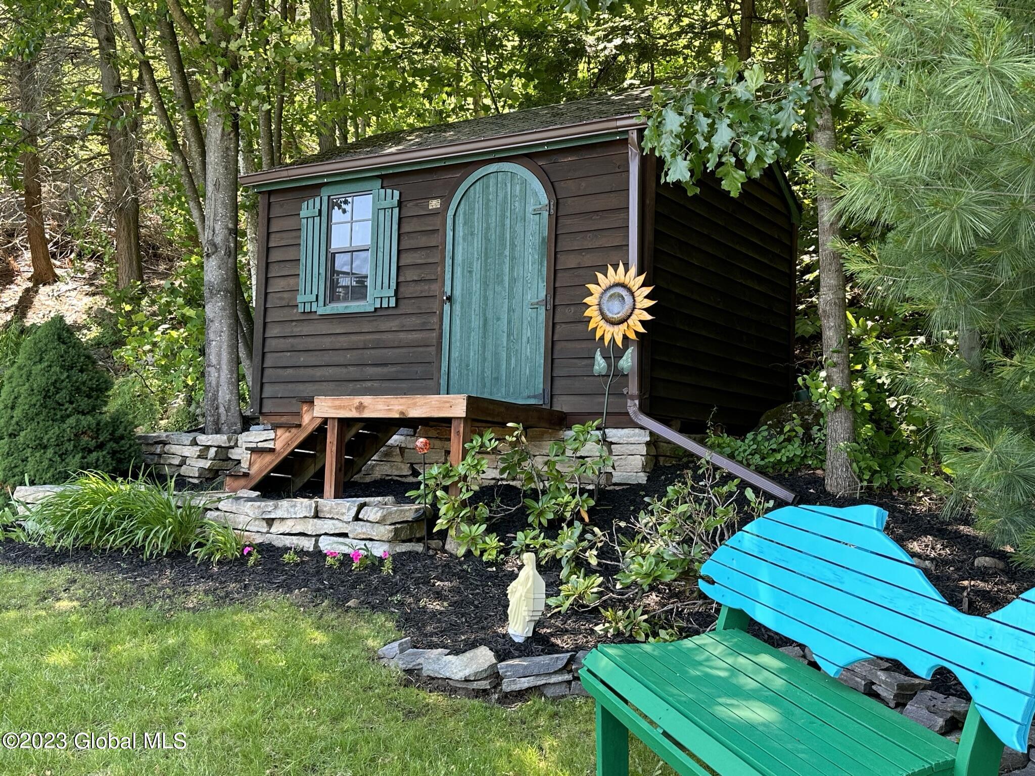 72 Mohican Heights Drive
