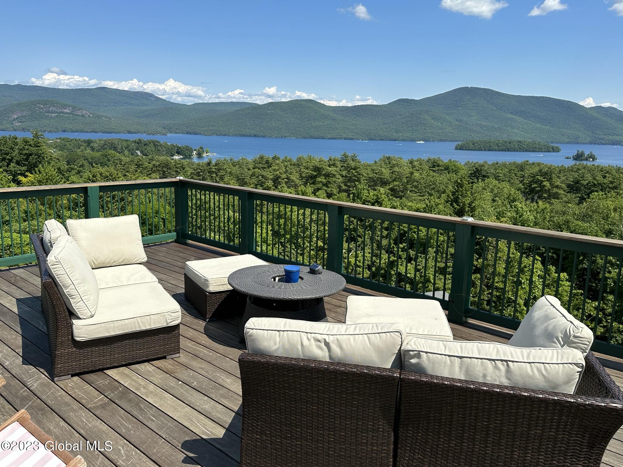 72 Mohican Heights Drive