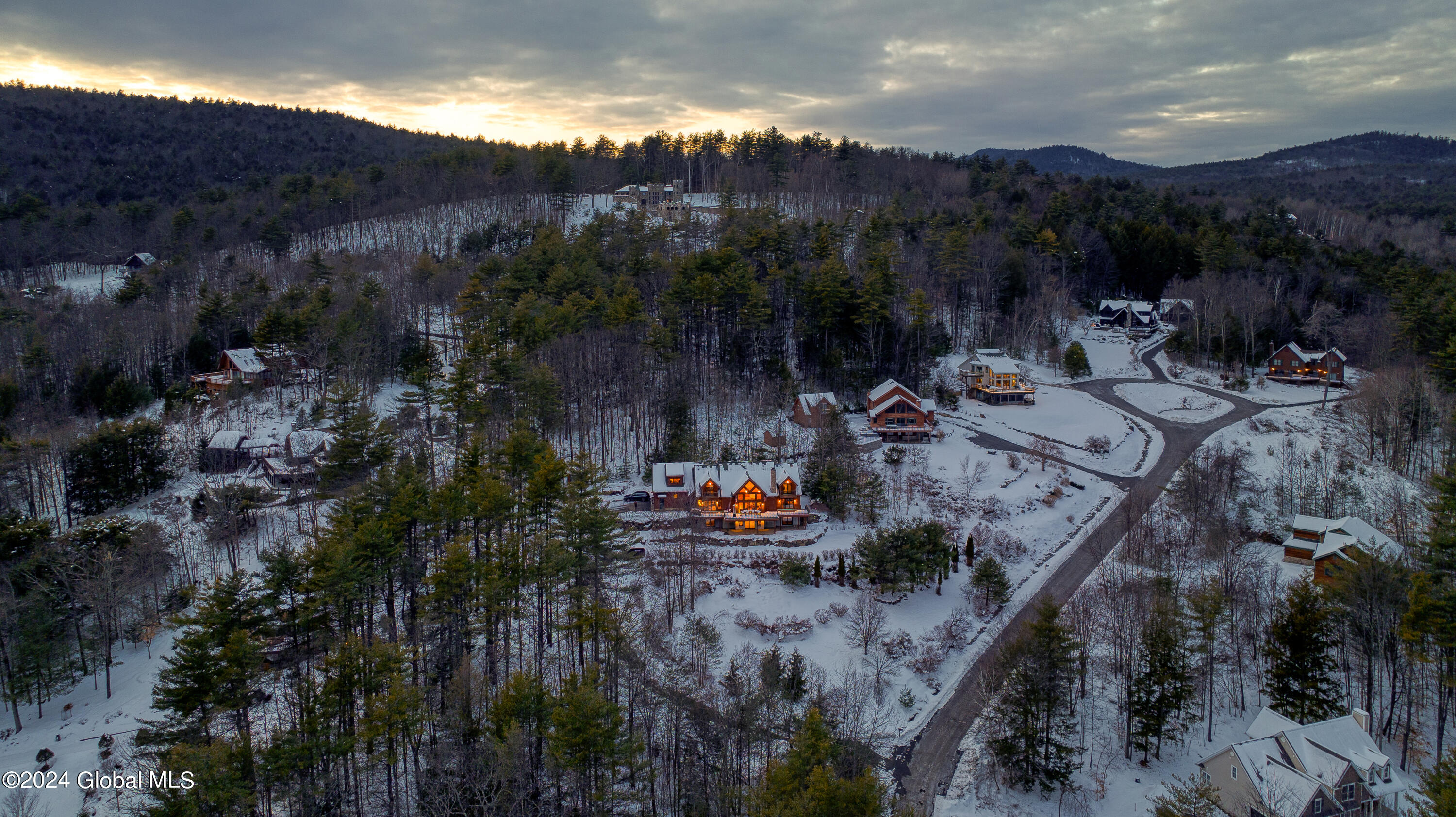 13 Apple Hill Road