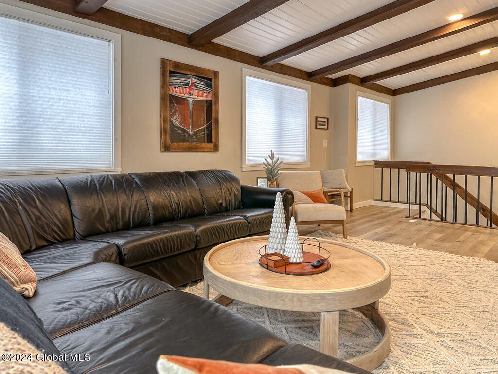 32 Carriage Hill Road