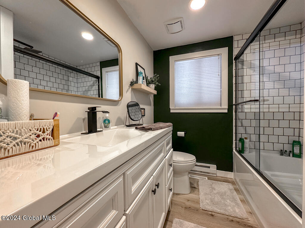 32 Carriage Hill Road