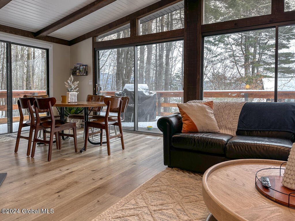 32 Carriage Hill Road