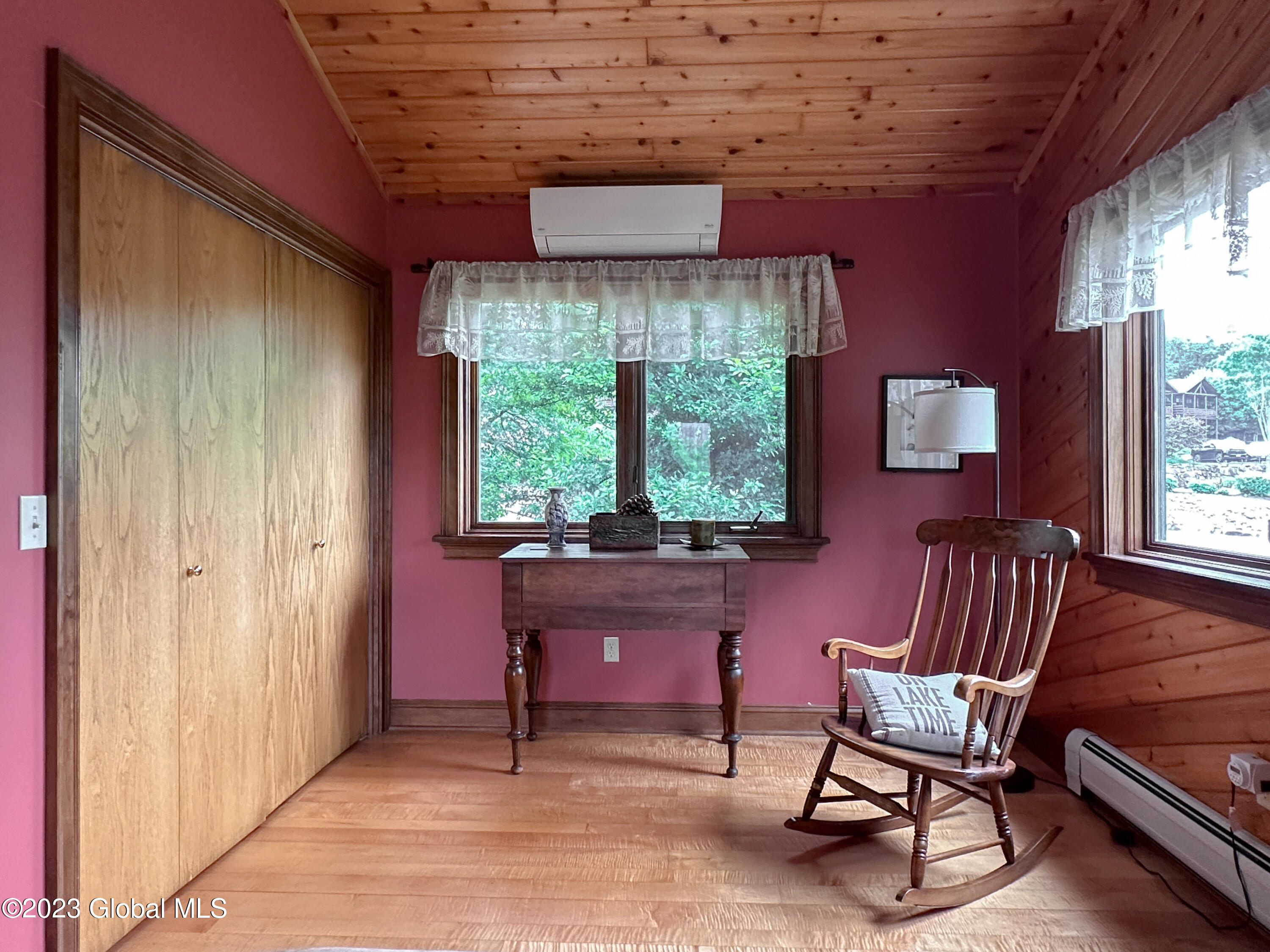 51 Sunnyview Lane