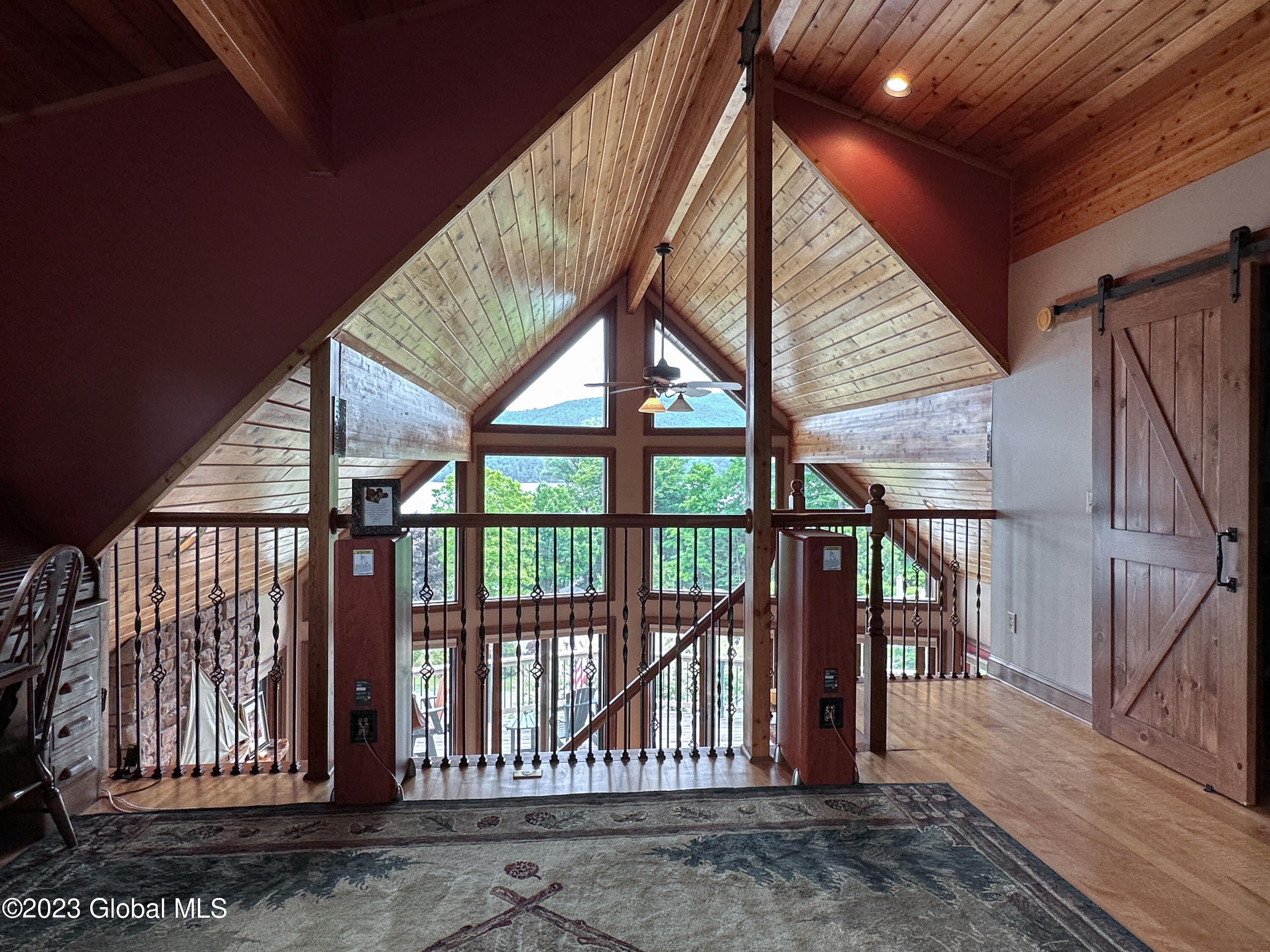 51 Sunnyview Lane