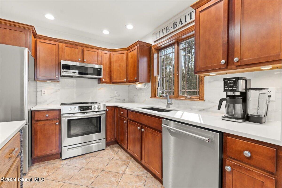 2320 Ridge Road
