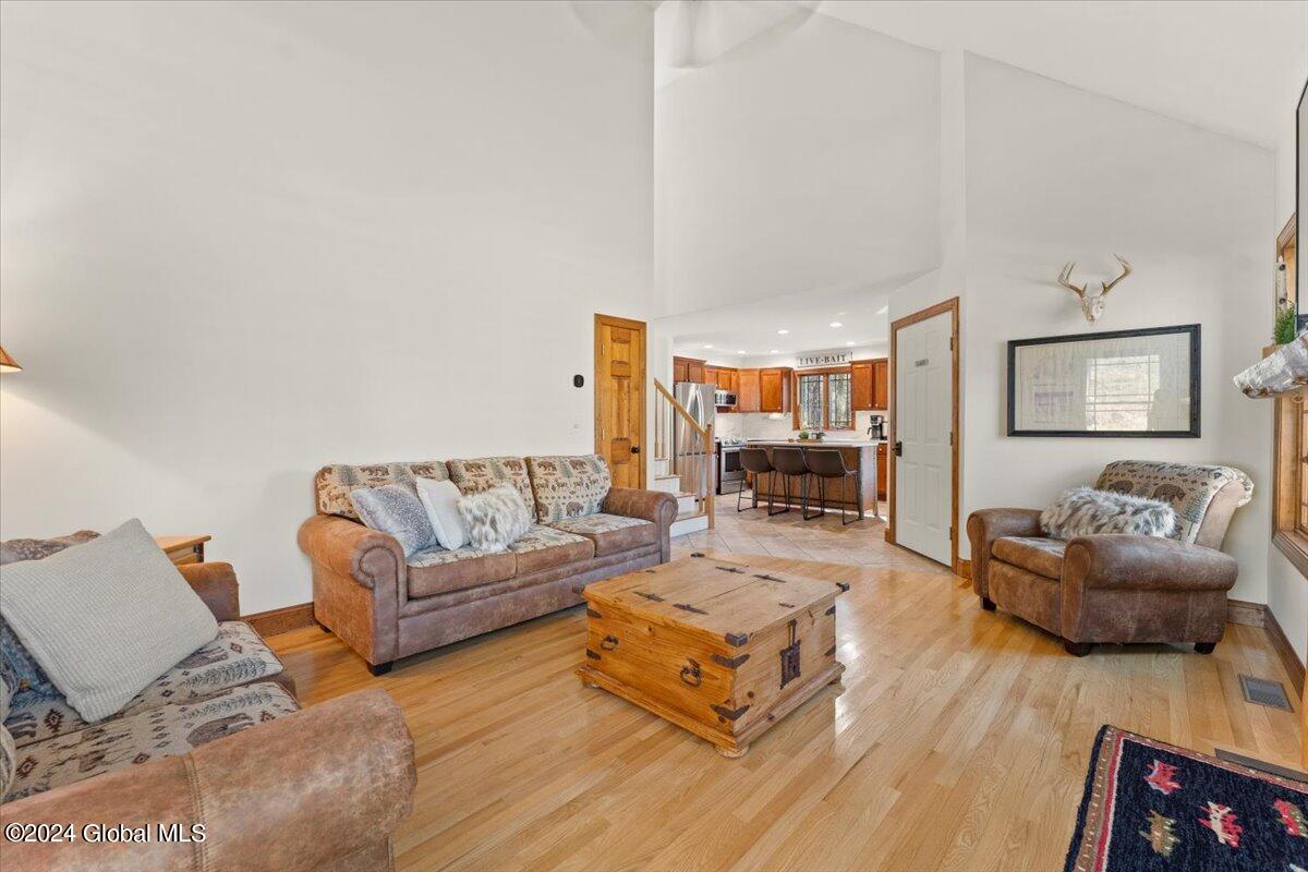 2320 Ridge Road