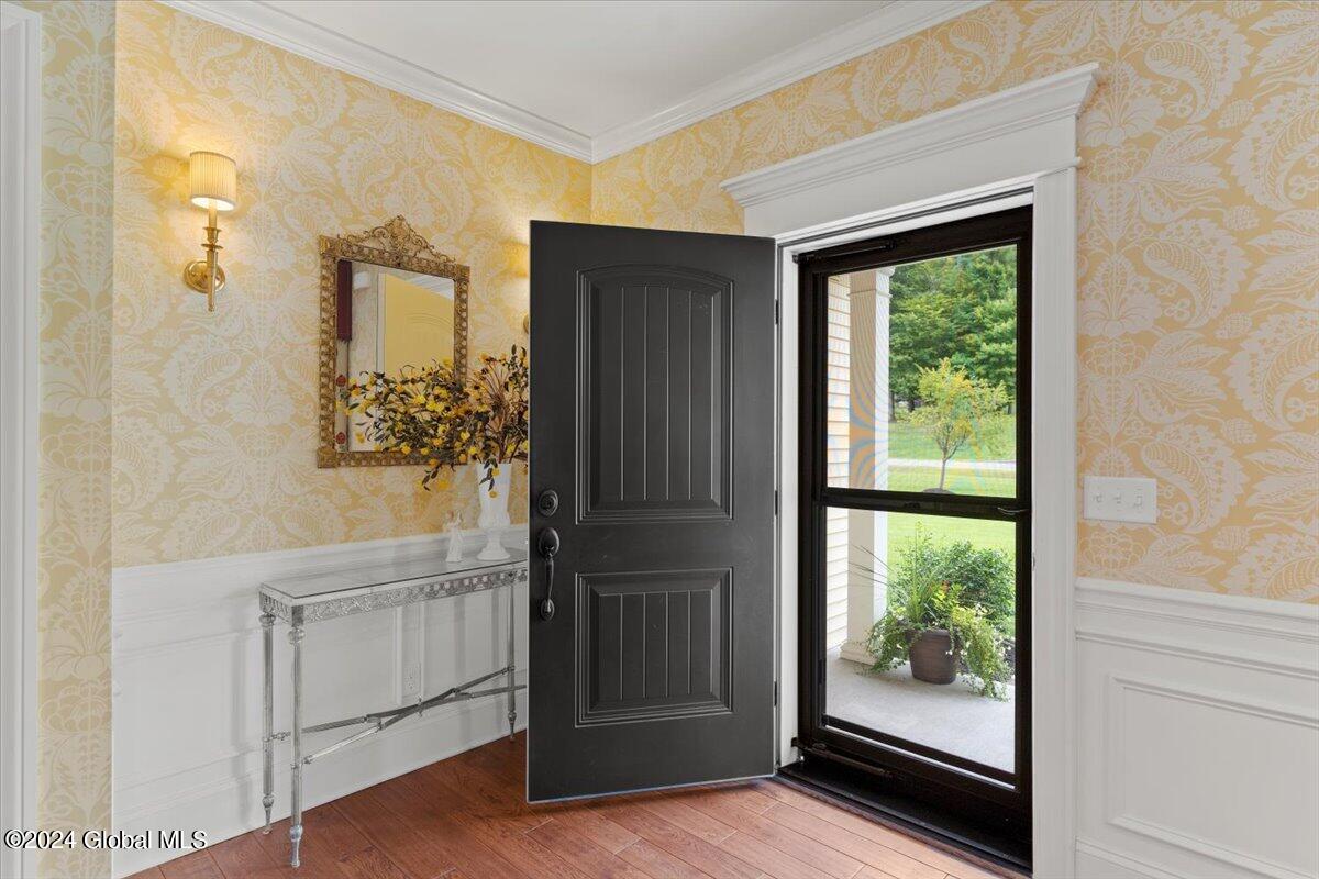 2 Corinne Court
