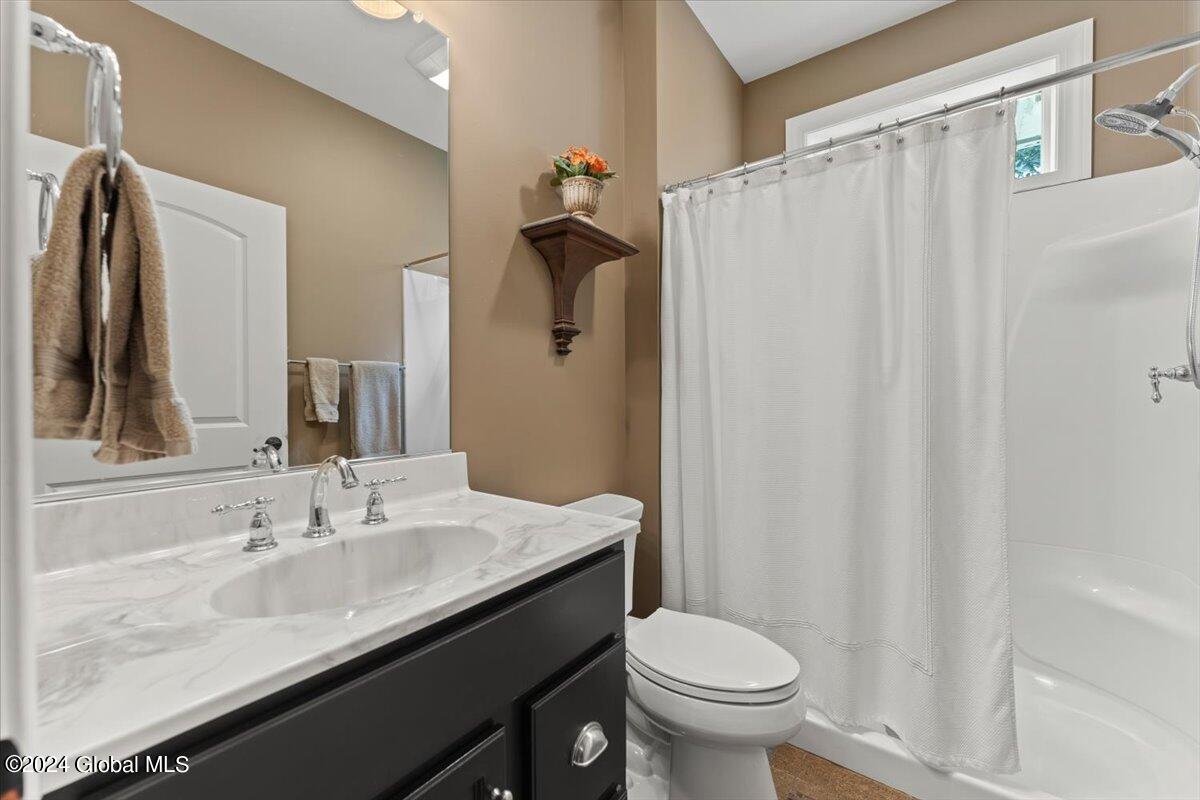 2 Corinne Court