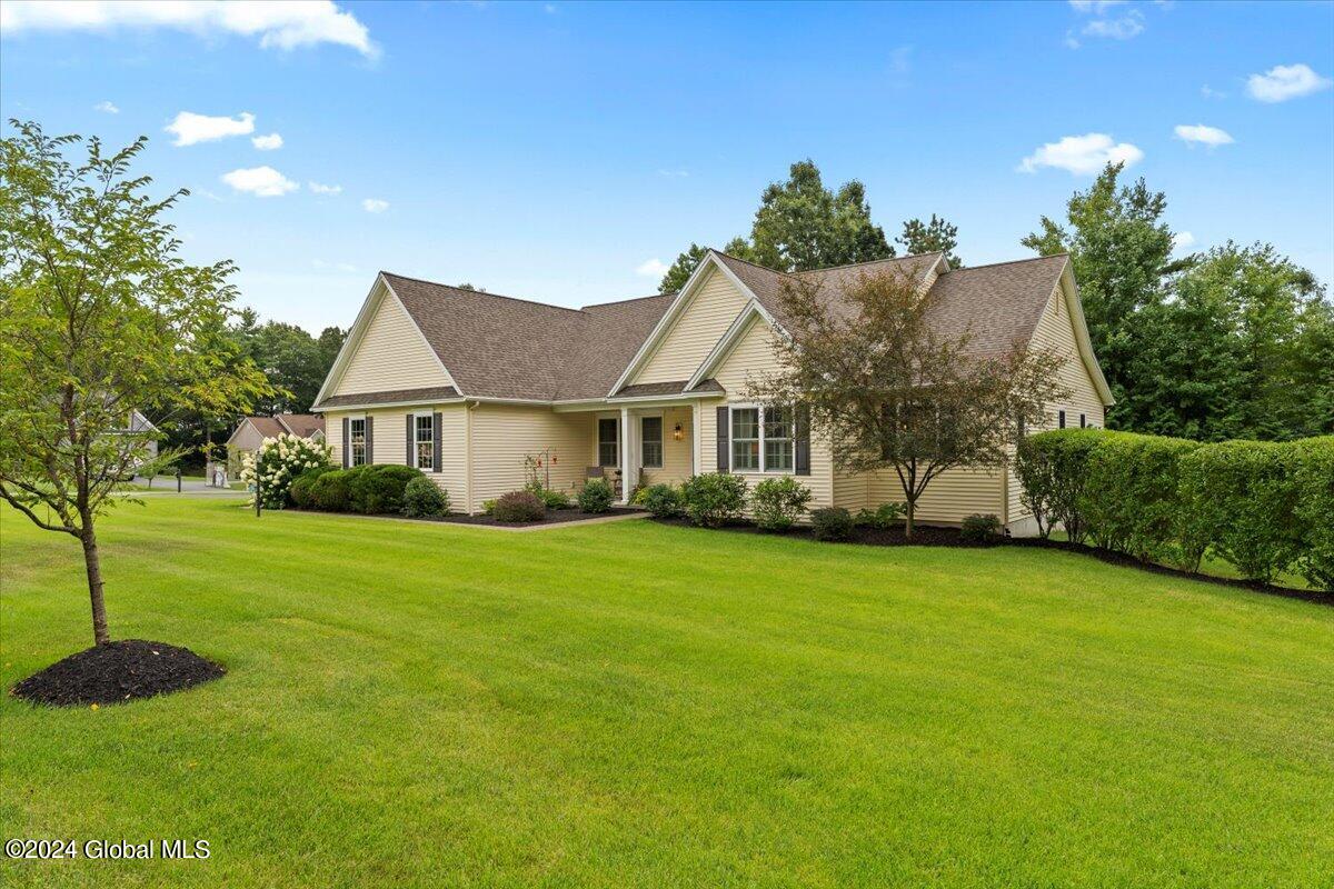 2 Corinne Court