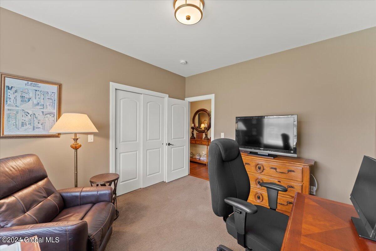 2 Corinne Court