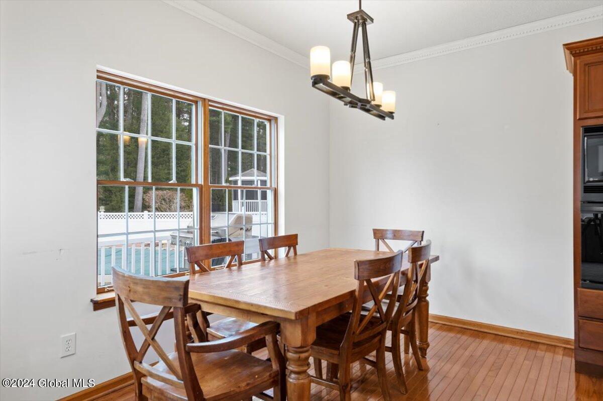61 Sara-Jen Drive