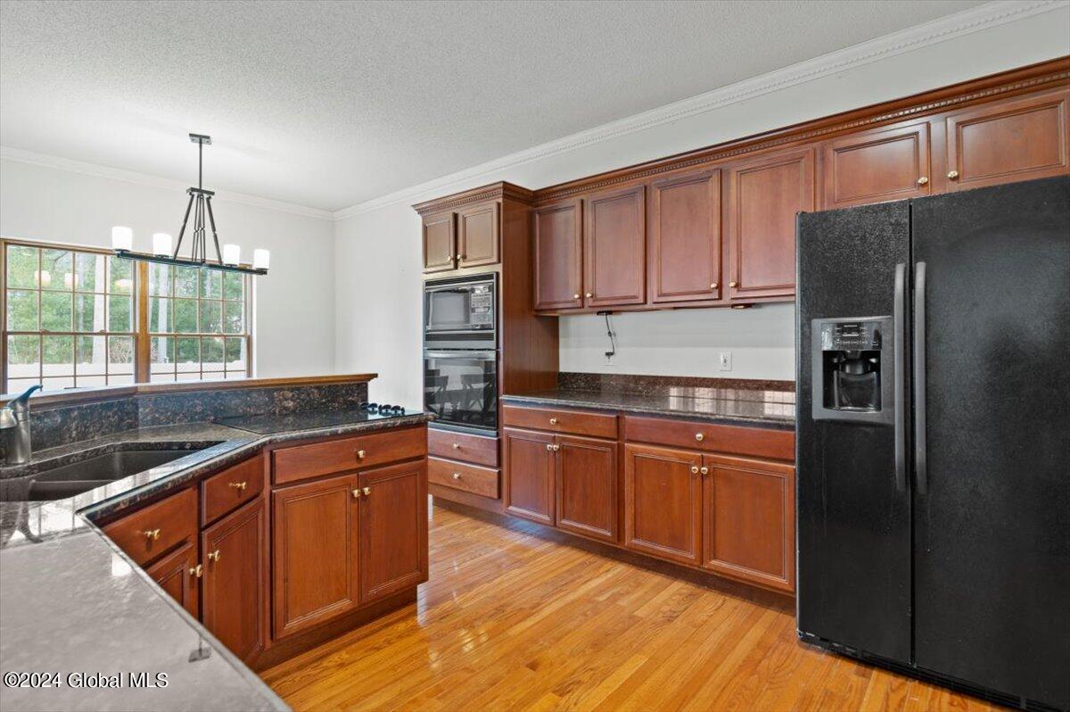 61 Sara-Jen Drive